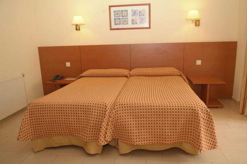 Hotel Mediterraneo Ρόζες Εξωτερικό φωτογραφία